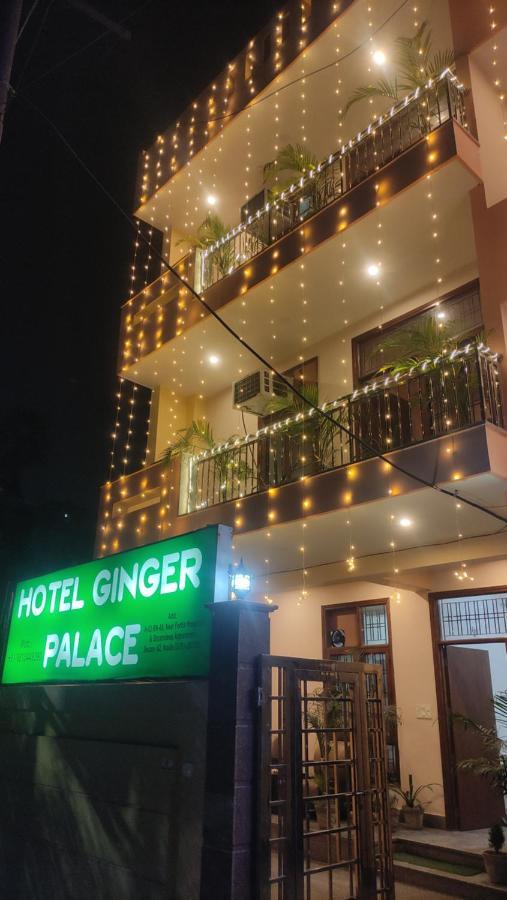 Hotel Ginger Palace - Corporate Hotel Noida Sector 62 Kültér fotó